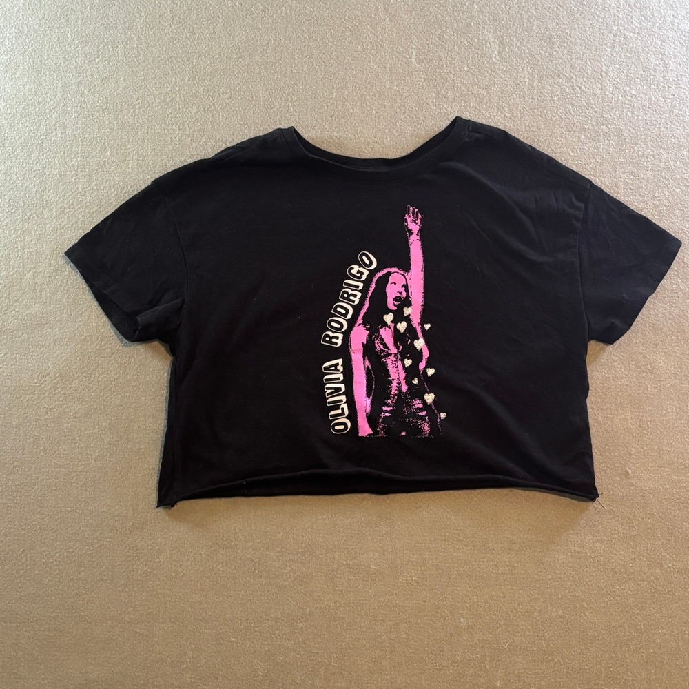 Old Navy Olivia Rodrigo Graphic Crop T-Shirt Womens L Black Pink GUTS Tour Pop